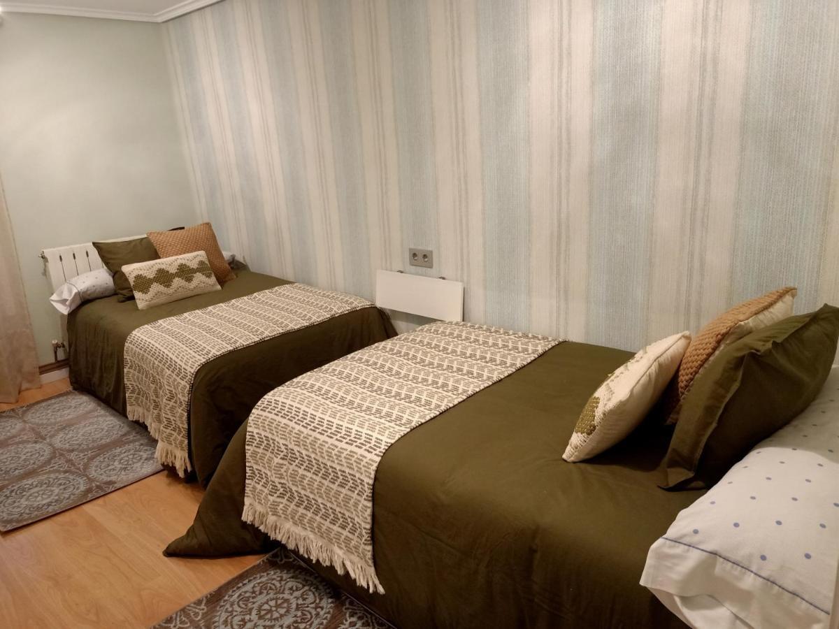 לוגרוניו Apartamento Turistico Santiago מראה חיצוני תמונה